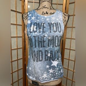 The Clas-sic Made in the USA “Love you to the moon and back” sleeveless top S